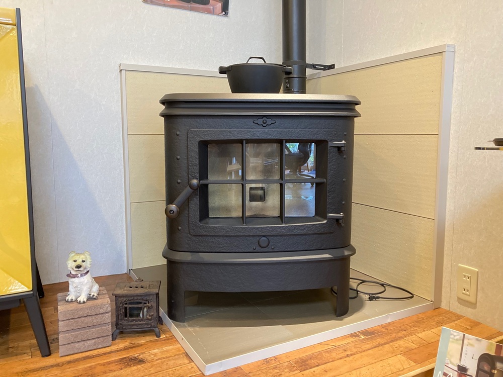 富山　サンコー　ペレットストーブ　展示場　ショールーム　新機種　山本製作所　禅　kenokuyamadesign　燃焼可能　山形